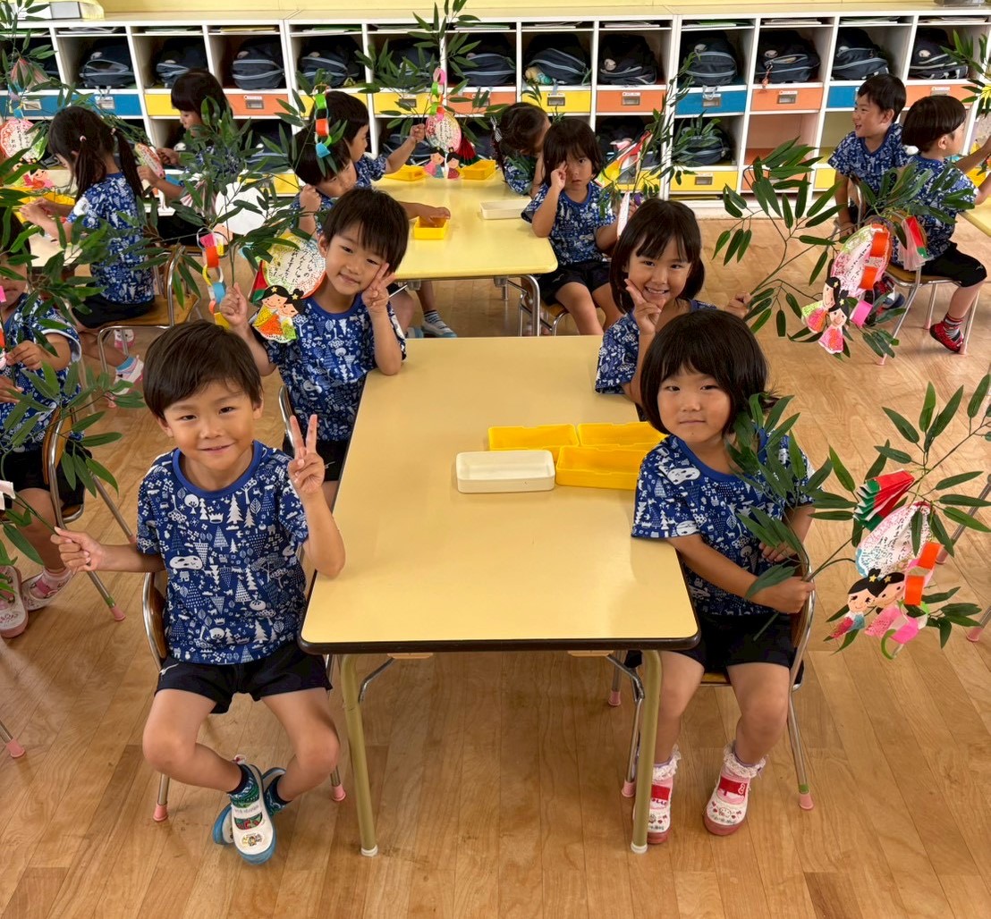 七夕飾り | 学校法人 豊国学園 瞳幼稚園